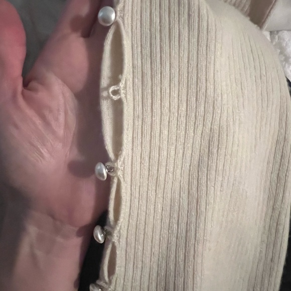 Reformation bell sleeve cashmere top - Picture 5 of 6